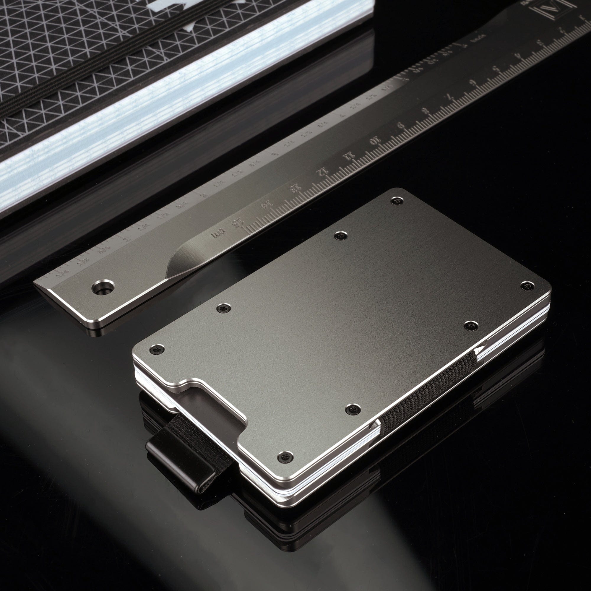 files/Titan_ONE_Slider_06.jpg