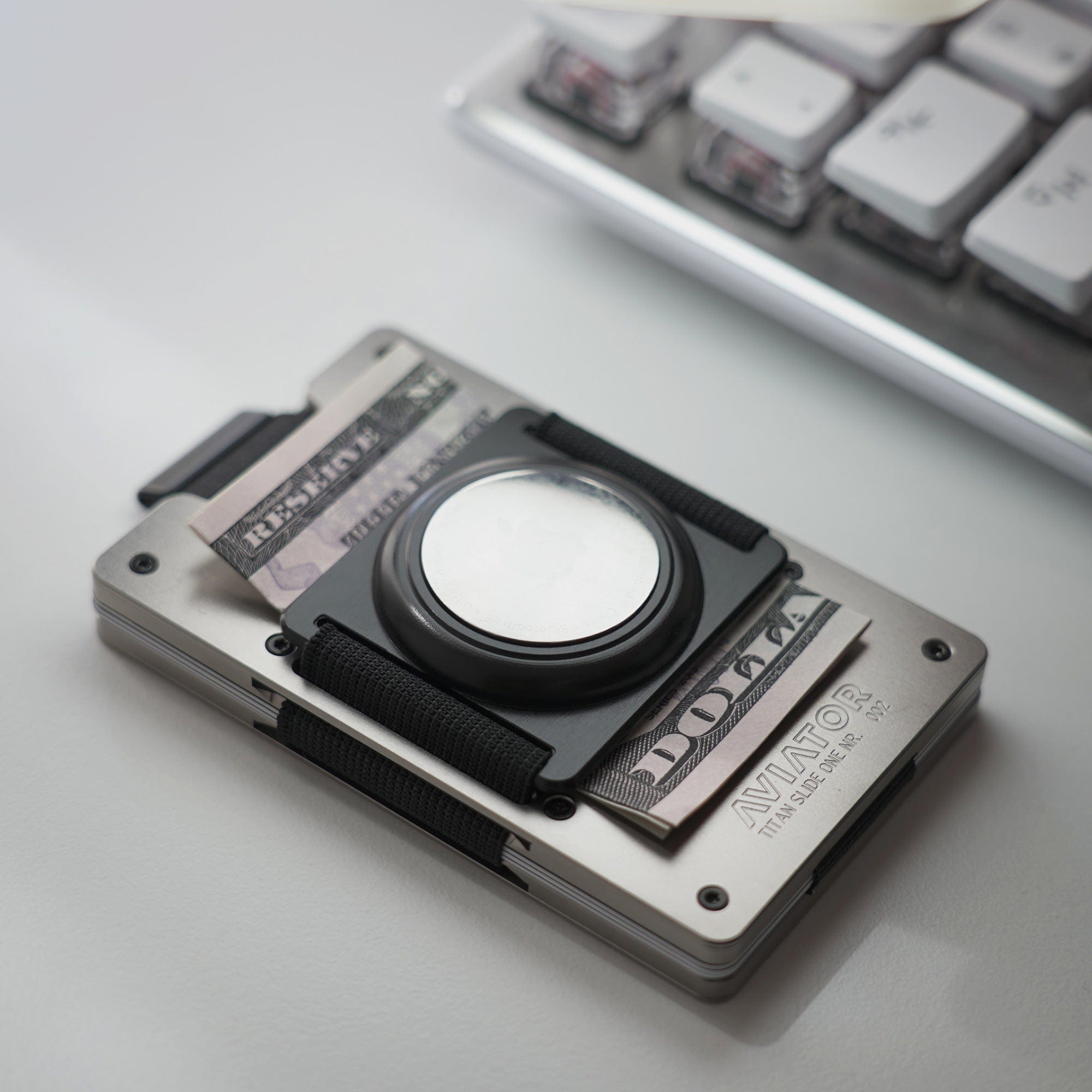 files/Titan_ONE_Slider_08.jpg