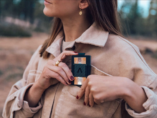 The AVIATOR Slim Wallet - a man's thing?