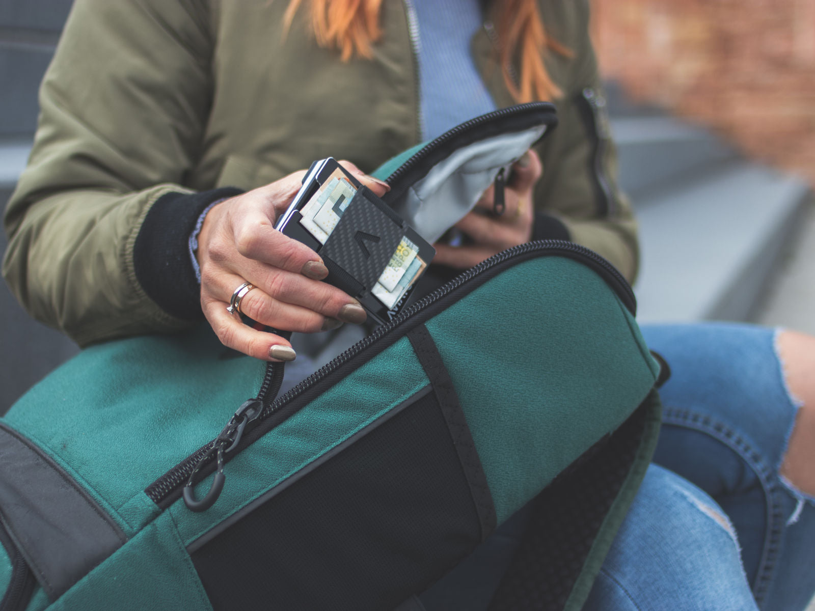 Tips For Keeping Your Wallet Organized