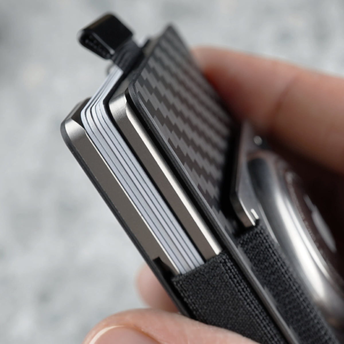 Carbon Slide ONE Titan Edition