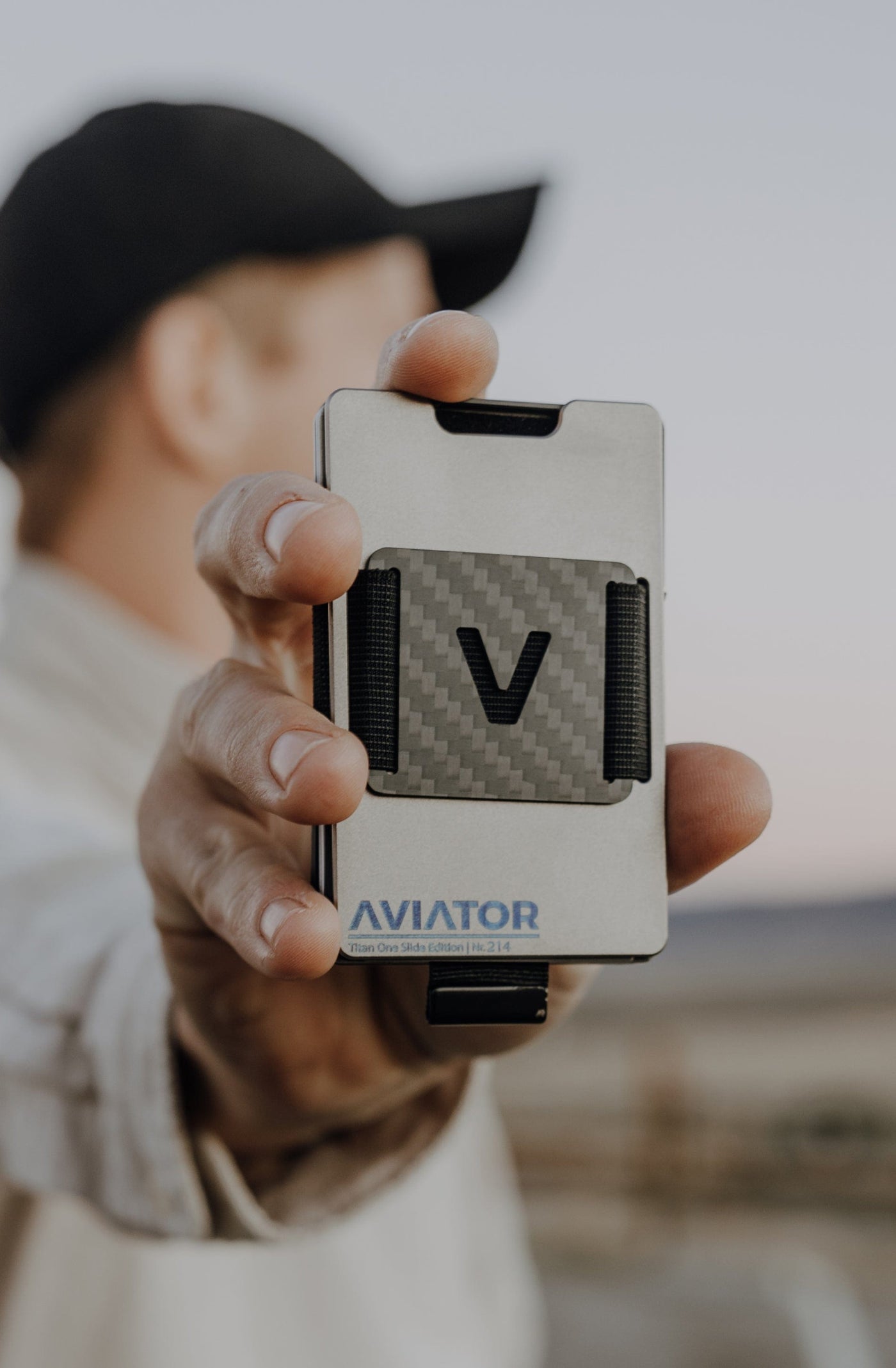 AVIATOR Wallet: German Made Metal Slim Wallets | AVIATOR Wallet